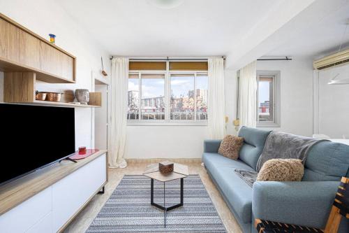 Cornella de Llobregat Wohnung | 2 Bdr Apt In Cornella 5 Mins Form The Metro