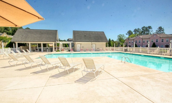 Red Hill Eigentumswohnung | 2 Bedrm / 2 Bath Myrtle Beach Kinderfreundliche Villa. Kurzem aktualisiert !!