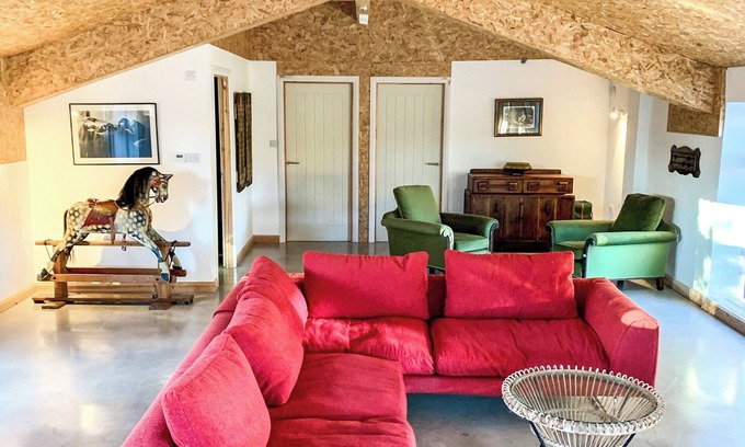 Templecombe Hütte | 2 bedroom accommodation in Horsington Marsh, near Templecombe