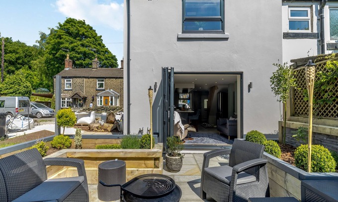 Padfield Hütte | 2 bedroom accommodation in Glossop
