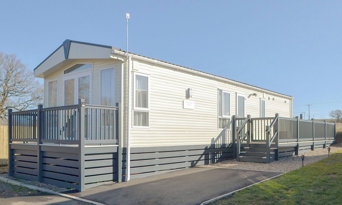 Morpeth Hütte | 2 bedroom accommodation in Felton, near Morpeth