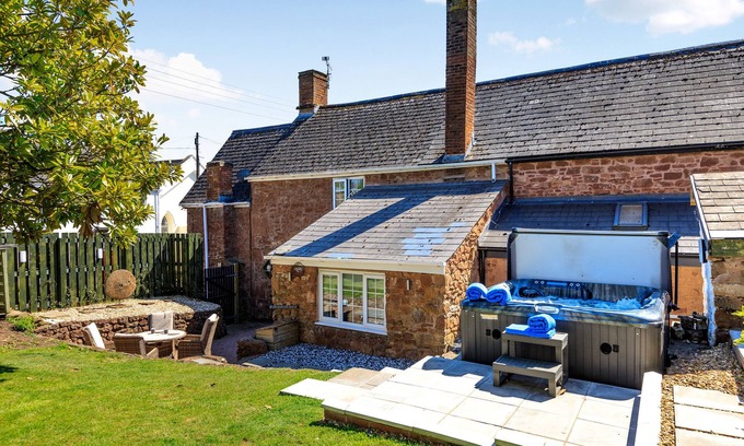 Bishops Lydeard Hütte | 2 bedroom accommodation in Taunton