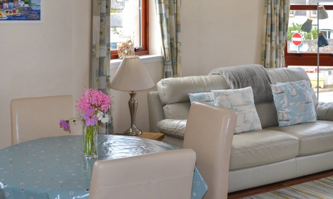 Findhorn Hütte | 2 bedroom accommodation in Findhorn, near Nairn