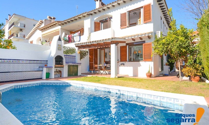 El Roc de Sant Gaieta Wohnung | 2 Schlafzimmer Haus mit privatem Pool, Grill und AA/CC