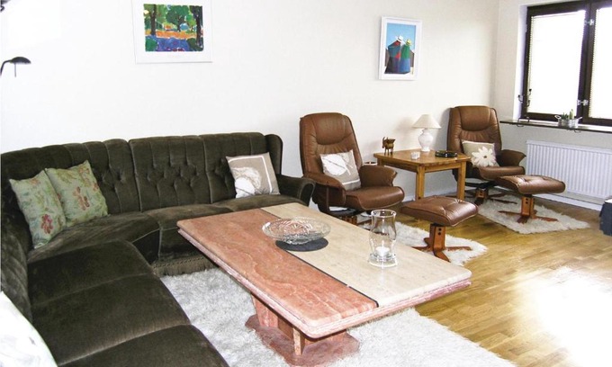 Paulistrom Wohnung | 2 Bedroom Nice Apartment In Pauliström