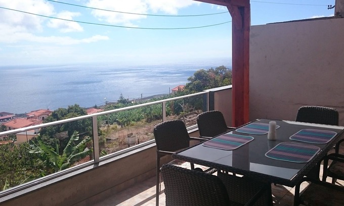 Santa Cruz Villa | 2 Schlafzimmer Villa, Santa Cruz, Madeira, Portugal