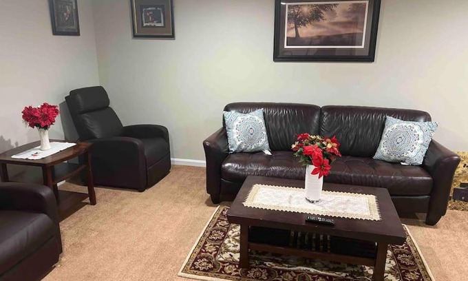 Clinton Wohnung | 2 bedrooms private entrance unit in Clinton MD/MGM