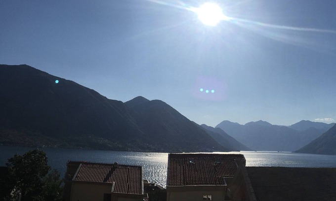 Dobrota Wohnung | 2 Beds, Fjord Panorama and Pool in Dobrota