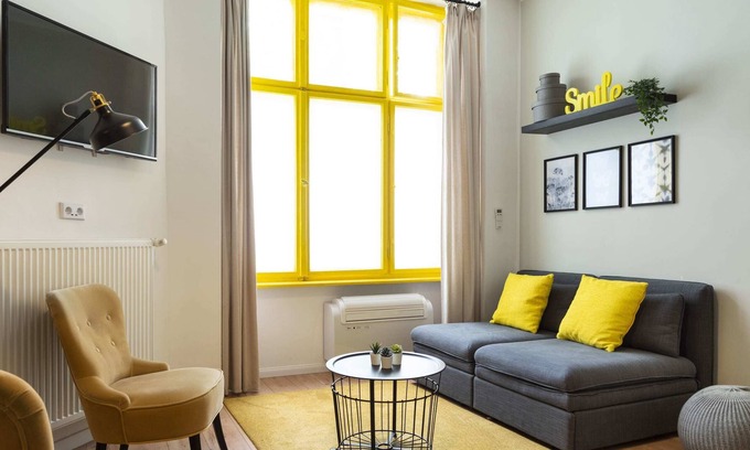Halensee Wohnung | 2 combined Apartments next to Kudamm