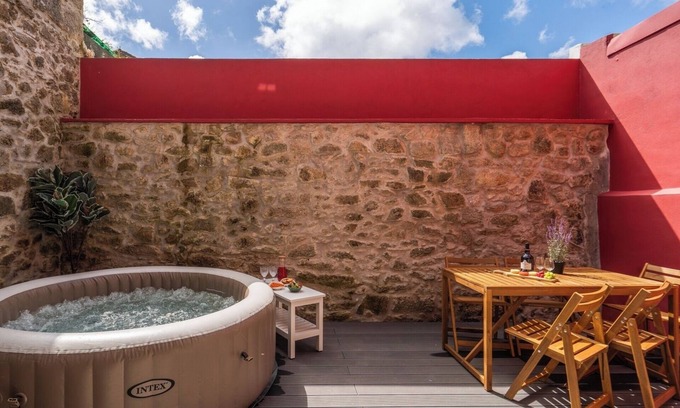 Cedofeita Wohnung | 2 Comfy Flats | Jacuzzi and Terrace