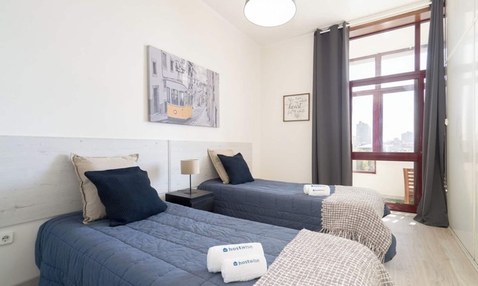 Uniao de Freguesias do Centro Wohnung | 2 gemütliche Wohnungen mit Garage & Netflix | Ass Ort