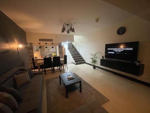 New Cairo Wohnung | 2 floors apt with pool in Porto