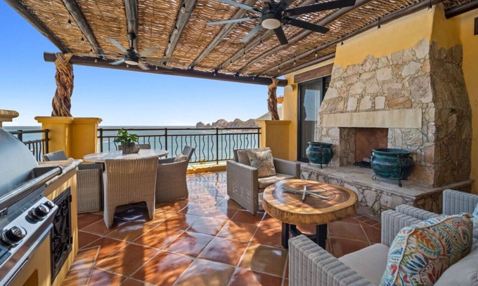 El Medano Ejidal Wohnung | 4BD 2-level Penthouse 5-Star Beachfront Paradise.