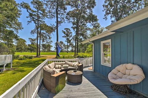 Myrtle Beach Haus | 2 Mi to Beach Myrtle Beach Golf Course Escape!