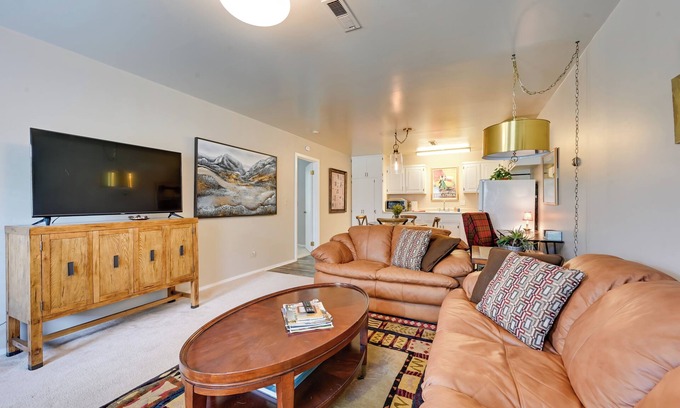 Corvallis Wohnung | 2 Mi to Bitterroot River: Downtown Corvallis Apt!