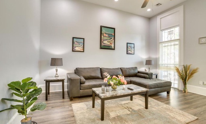 Esplanade Ridge Haus | 2 Mi to French Quarter Walkable NOLA Home