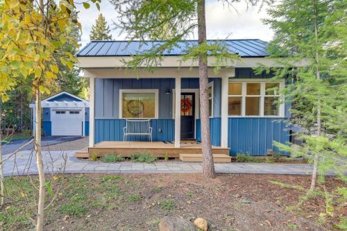 McCall Haus | 2 Mi to Payette Lake Charming Cottage with Hot Tub!