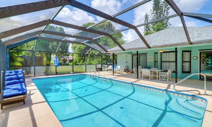 Sebastian Highlands Haus | 2 Mi to Water: Sebastian Home w/ Heated Pool!