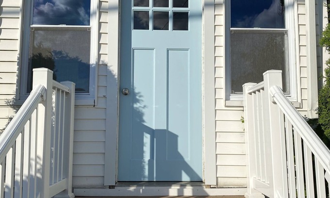 Ocean Bluff-Brant Rock Haus | 2-minute walk to private beach - Sunrise Beach House Marshfield!