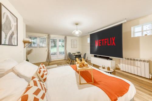 Les Pavillons-sous-Bois Wohnung | 2 pers home Cinéma - Serenito de Homes