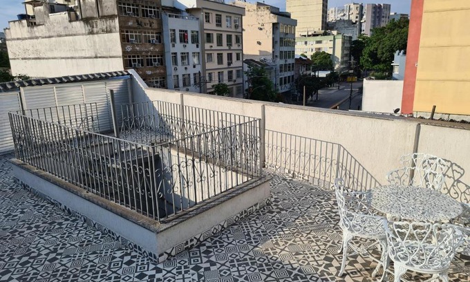 Tijuca Wohnung | 2 Quartos com Terraço e Vista para o Maciço da Tijuca - 5min Estação do Metrô - Wi-Fi 75Mbps - Ar Split nos Quartos - Cozinha Completa