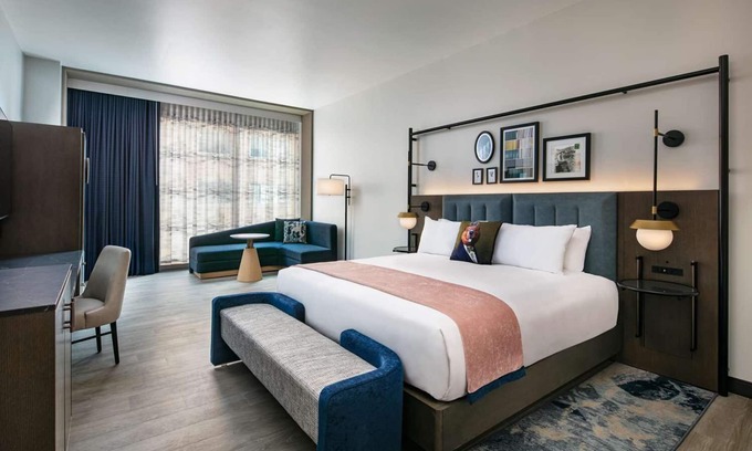 North Capitol Street Hotel | 2 Relaxing Units Close to National Gallery of Art! City View, Pet-friendly!