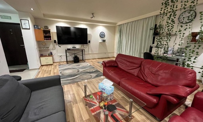 Cluj-Napoca Wohnung | 2 Rooms for 4-8 persons, personal driver included, food and drinks included, jacuzzi, ONLY for Untold Festival 2023