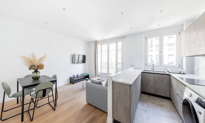 Levallois-Perret Wohnung | 2 rooms Modern & Cozy - 150m Metro L3