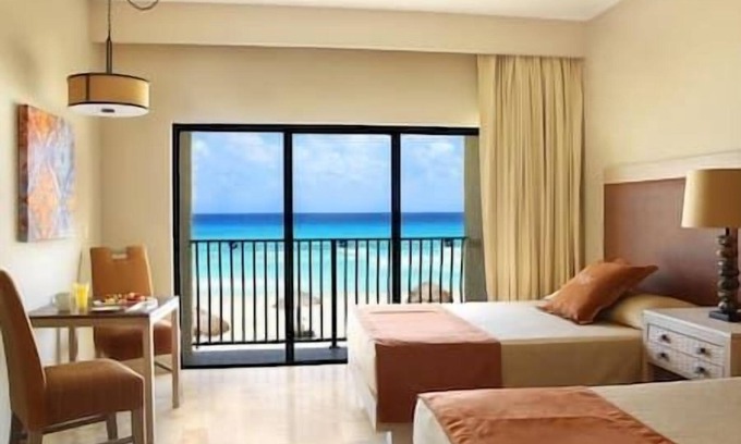 Zona Hotelera Hotel | 2 Royal Sands Resort & Spa, All inclusive Optional