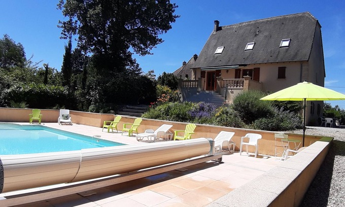Sarlat-la-Caneda Hütte | 2 steps from the historic center, pleasant, quiet gite with beautiful saltwater swimming pool