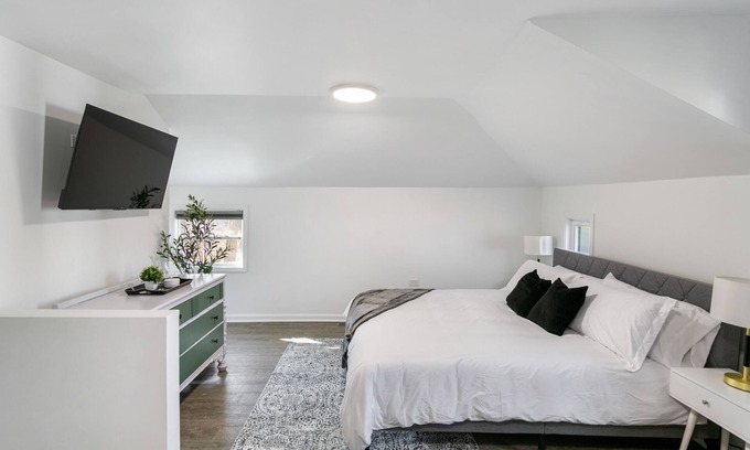 Libertyville Wohnung | 2- Story Entire Private Place