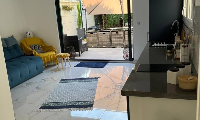 Villejuif Kabine | 2 Studios Côte à Côte Luxueux