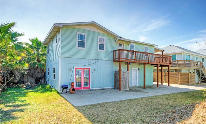 Shibui Sands Haus | 2-Unit Home in Golf Cart Zone w/ Patio + Balcony | Salty Sunshine: Group Retreat