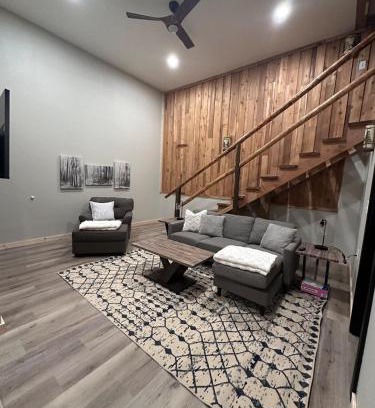 Divide Wohnung | 20 min from Butte, minutes from The Big Hole River