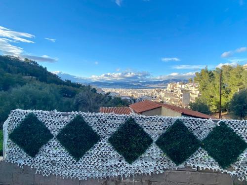 Galatsi Haus | 20 mins from city centre, rural house