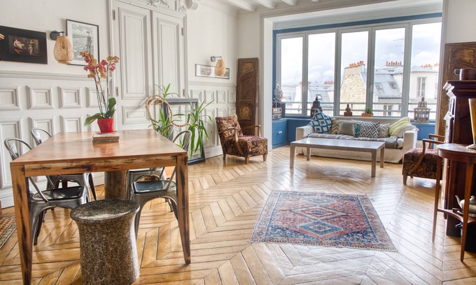 Saint-Vincent-de-Paul Wohnung | 200 m² mit Blick auf Sacre Coeur und die Dächer von Paris