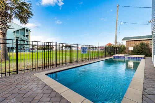 Cherry Grove Beach Haus | 2203 Spring by Together Resorts