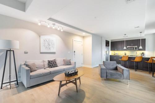 Downtown Baltimore Wohnung | 2B 2BA Distinguished Apartment Rooftop Pool & Gym