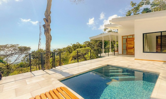 Uvita Haus | 2bdr Home in Uvita OROPENDOLA | Private Pool | Sea View