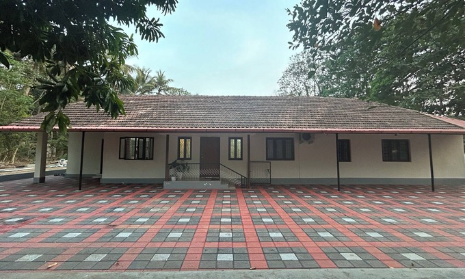 Adyar Haus | 2BHK Private Entire House - Glanwoods Inn
