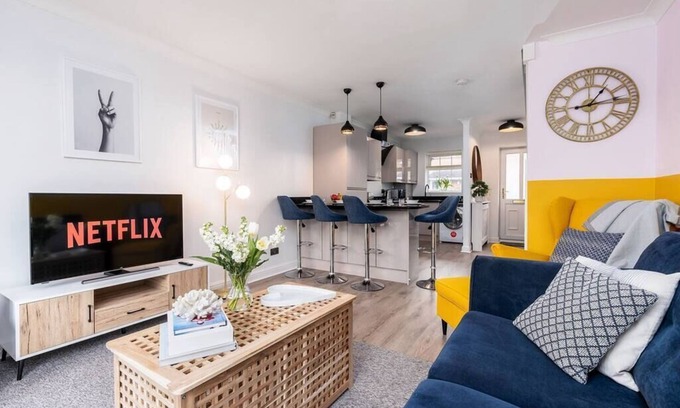 Wythenshawe Haus | 2-Zimmer-Haus in der Nähe des Krankenhauses, Flughafens, der Universität