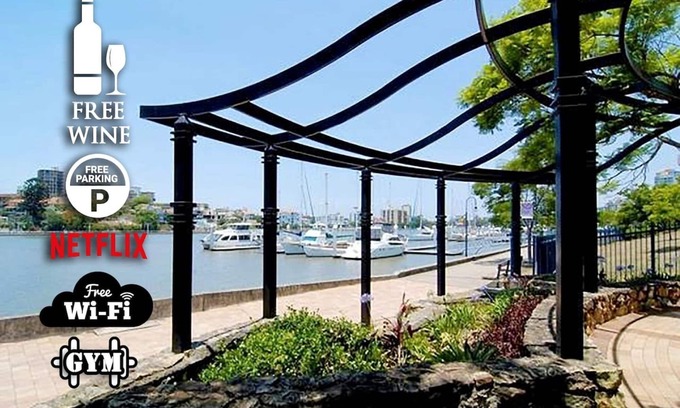 Kangaroo Point Wohnung | 2BR BEAUTIFUL River Retreat ★Pool★Wine★Gym★Netflix