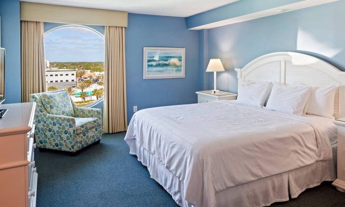 Ormond Beach Resort | 2BR City Condo – Kitchen, Pool Access & Family-Friendly Amenities Included