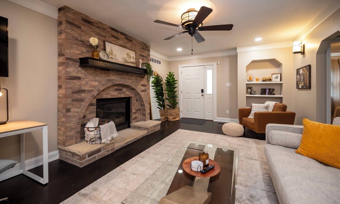 Topeka Haus | 2BR Collins StayAwhile - Feels Like Home - Modern Furnishings - Big Fenced Yard
