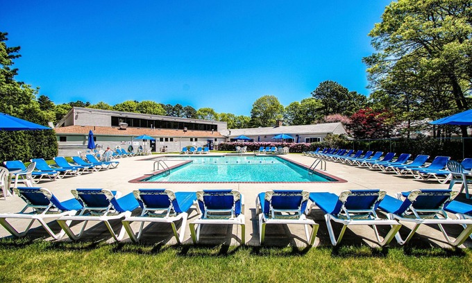 Mashpee Eigentumswohnung | 2BR Condo in Cape Cod w/ Patio & Laundry