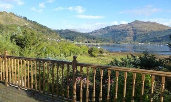 Lochgoilhead Haus | Scotlands Brigadoon.