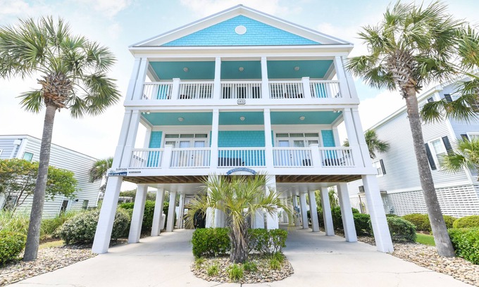 Inlet Harbour Haus | 2nd Row 6 BR Beach House with a Heated Private Pool! Wynding Down.