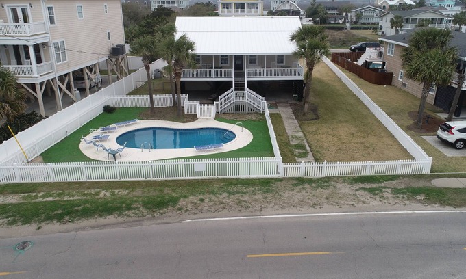 Inlet Harbour Haus | 2. Reihe - Privater Pool - Putting Green, direkter Zugang zum Strand vor der Haustür!