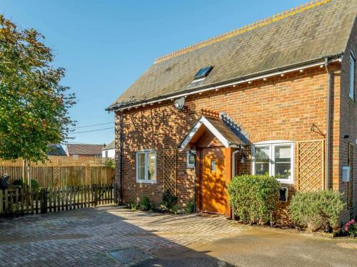 New Forest District Haus | 3 Bed in Sway 90002