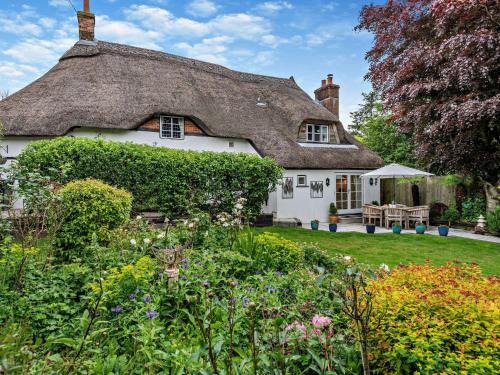 Blandford Saint Mary Haus | 3 bed property in Blandford Forum 83442